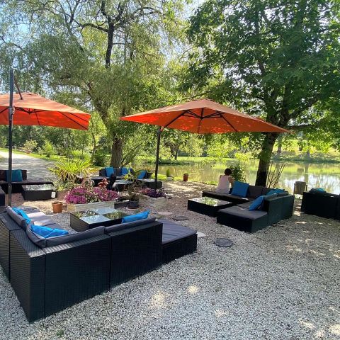Camping les Etangs du Plessac  Camping les Etangs du Plessac  - Camping Dordogne - Image N°2