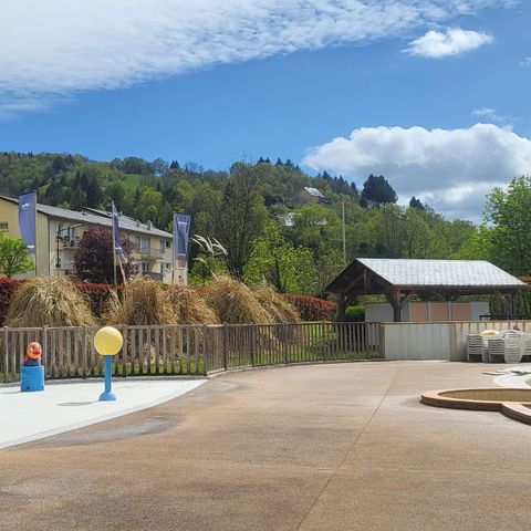 Camping Ushuaïa Villages Rives d'Olt et Aubrac - Camping Aveyron - Image N°3