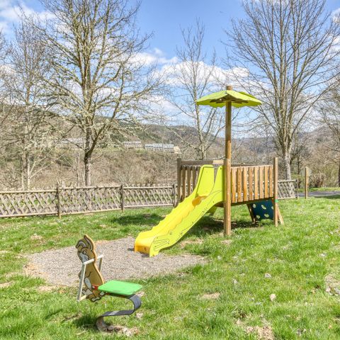 Hameau de Chalets de La Chazotte Hameau de Chalets de La Chazotte - Camping Puy-de-Dôme - Image N°6