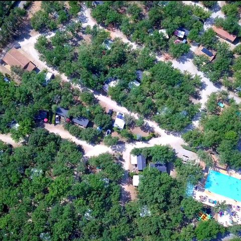 Camping Domaine des Chênes Blancs Pausado Camping Domaine des Chênes Blancs Pausado - Camping Vaucluse - Image N°5