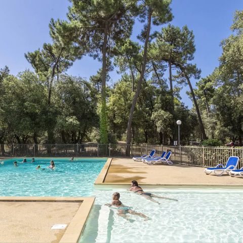 Flower Camping Monplaisir | Camping Oléron 4 étoiles - Camping Charente-Maritime - Image N°2