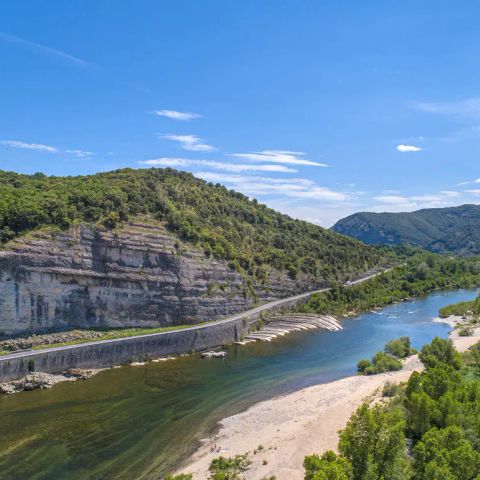 Flower Camping Le Riviera - Camping Ardèche - Image N°4