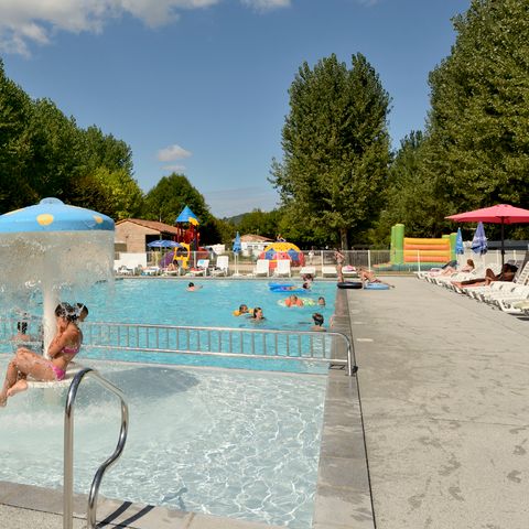 Flower Camping Les Ondines - Camping Lot - Image N°3