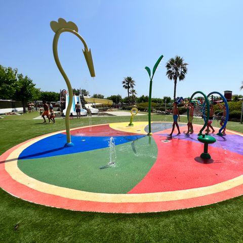 Camping Resort Els Pins Camping Resort Els Pins - Camping Barcelone - Image N°4