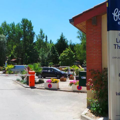 Flower Camping  Le Lac De Thesauque Flower Camping  Le Lac De Thesauque - Camping Haute-Garonne - Image N°4