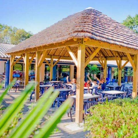 Flower Camping de la Corniche - Camping Pyrénées-Atlantiques - Image N°3