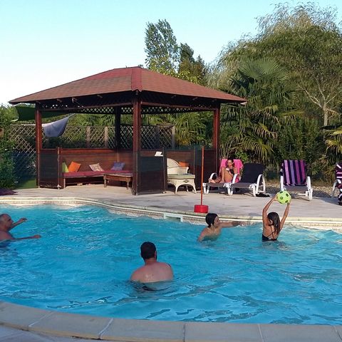 Les Chalets De Fiolles - Camping Tarn - Image N°5