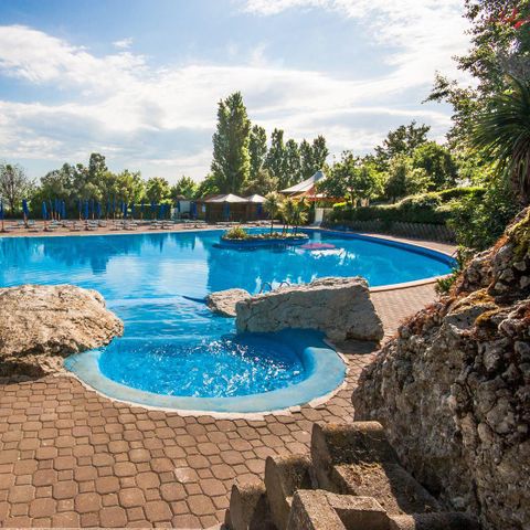 Centro Vacanze San Marino Centro Vacanze San Marino - Camping Pesaro-Urbino - Image N°3