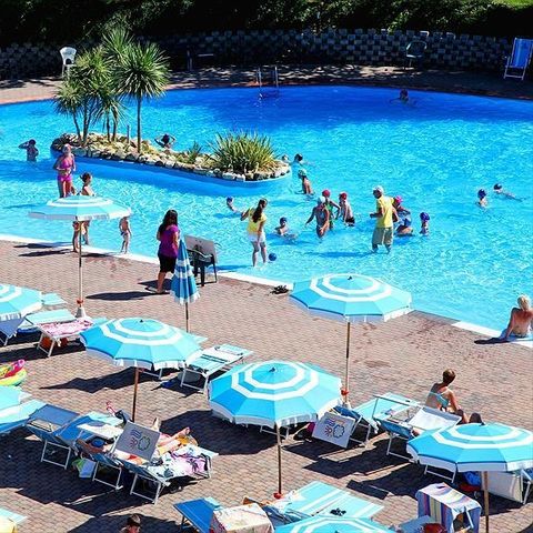 Centro Vacanze San Marino Centro Vacanze San Marino - Camping Pesaro-Urbino - Image N°3