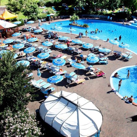 Centro Vacanze San Marino Centro Vacanze San Marino - Camping Pesaro-Urbino - Image N°5