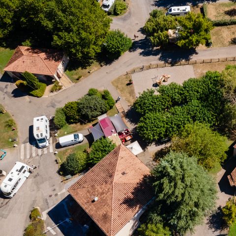 Camping Les Pres Hauts - Sites et Paysages  - Camping Alpes-de-Haute-Provence - Image N°2