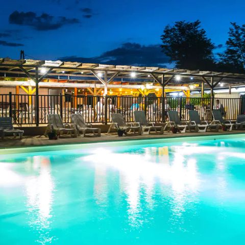 Flower Camping Le Saint Michelet - Camping Gard - Image N°6