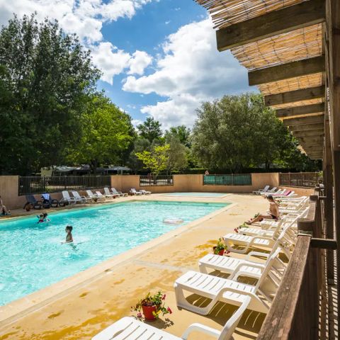 Flower Camping Le Saint Michelet - Camping Gard - Image N°2