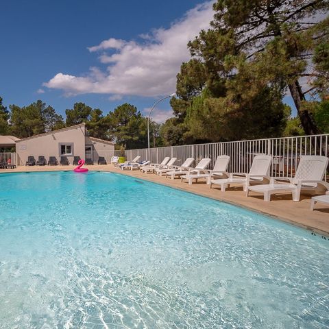 Camping La Pinède en Provence - Camping Vaucluse - Image N°2