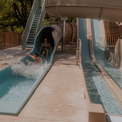 Flower Camping Le Pont du Tarn - Camping Lozere - Image N°3