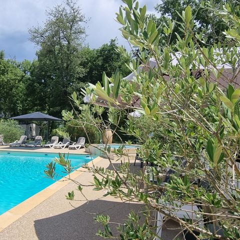 Camping La Chêneraie **** - Camping Lot