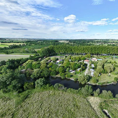 Flower camping La Dordogne Verte - Camping Dordogne - Image N°5