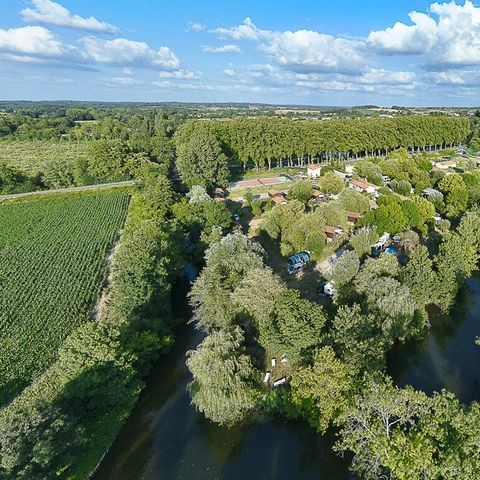 Flower camping La Dordogne Verte - Camping Dordogne - Image N°6