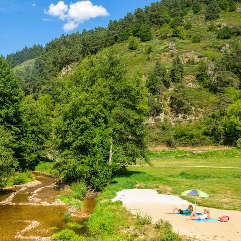Camping Sites et Paysages - Le Vaubarlet  Camping Sites et Paysages - Le Vaubarlet  - Camping Haute-Loire - Image N°4