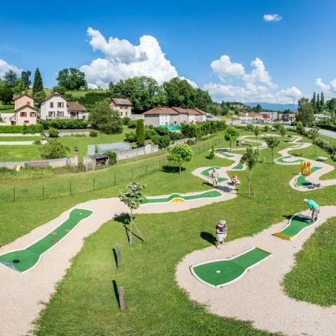 Camping Les Bords Du Guiers - Camping Savoie - Image N°2