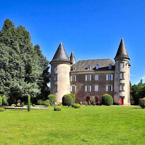 Camping Du Chateau De Leychoisier Camping Du Chateau De Leychoisier - Camping Haute-Vienne - Image N°5
