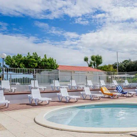 Camping Les Sables Vignier Plage - Camping Charente-Maritime - Image N°3