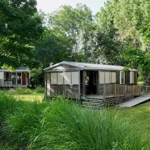 Flower Camping du Port Caroline - Camping Maine-et-Loire - Image N°5