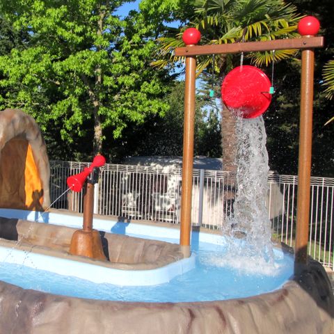 Flower Camping le Jardin de Sully - Camping Loiret