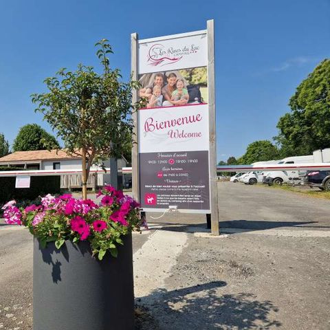 Camping Les Rives du Lac - Camping Ille-et-Vilaine - Image N°2