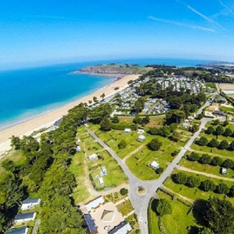 Camping Les Chevrets - Camping Ille-et-Vilaine - Image N°4