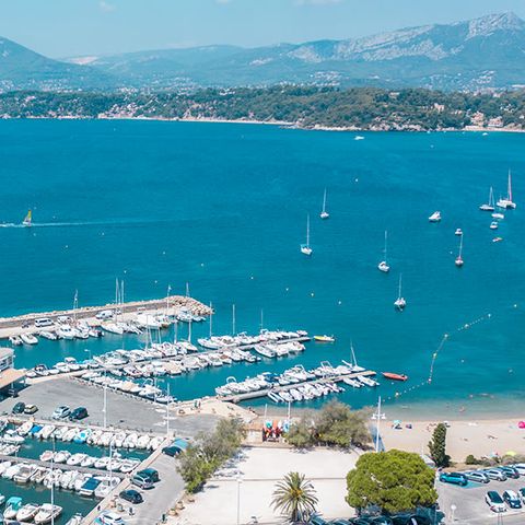 Camping Les Oursinières - Camping Var