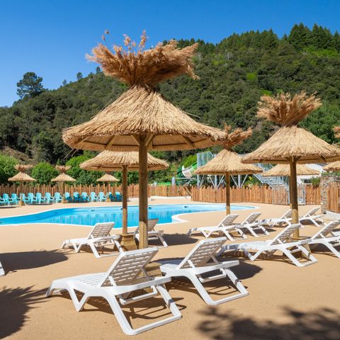 Camping maeva Escapades du Château de l'Hom  Camping maeva Escapades du Château de l'Hom  - Camping Gard - Image N°3