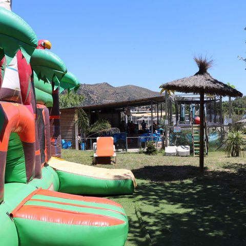 Camping Portes de Canigou - Camping Pyrénées-Orientales - Image N°2