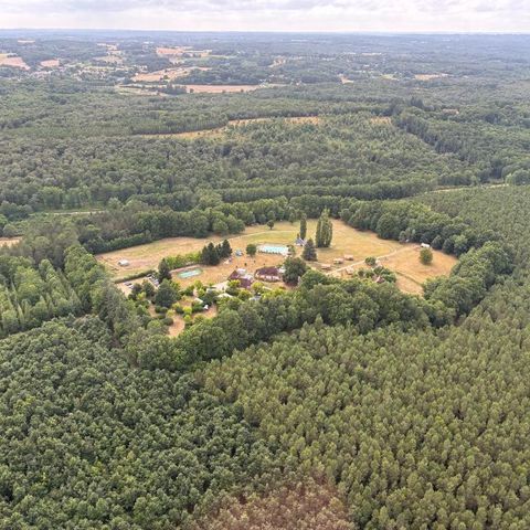 Camping le Domaine Du Bois Coquet - Camping Dordogne - Image N°2