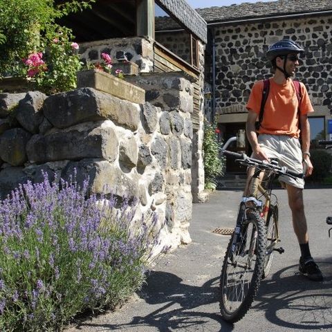 VVF Villages - Les Sucs du Velay - Saint-Julien-Chapteuil - Camping Haute-Loire - Image N°4