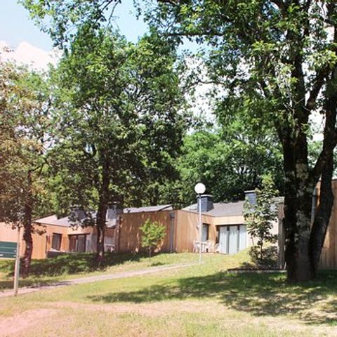 VVF Villages - Les Pierres Rouges - Collonges-la-Rouge VVF Villages - Les Pierres Rouges - Collonges-la-Rouge - Camping Corrèze - Image N°3