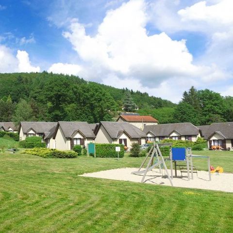 VVF Villages - Le Château sur La Vienne - Nedde - Camping Haute-Vienne - Image N°3