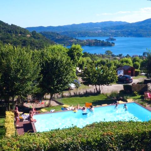 Camping Royal Pettenasco Camping Royal Pettenasco - Camping Novare - Image N°6
