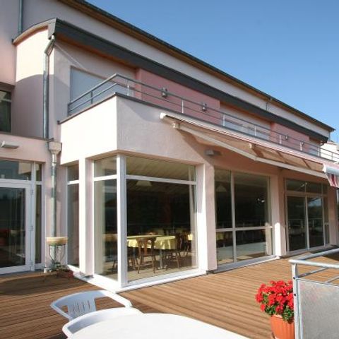 Village vacances - La Petite Pierre - Camping Bas-Rhin - Image N°2