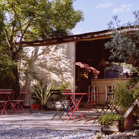 Les Chamberts, Camping & Lodges - Camping Drome - Image N°2