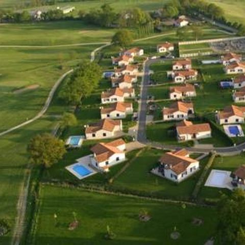 FranceComfort Bourg Est - Vilgilière FranceComfort Bourg Est - Vilgilière - Camping Deux-Sèvres - Image N°6