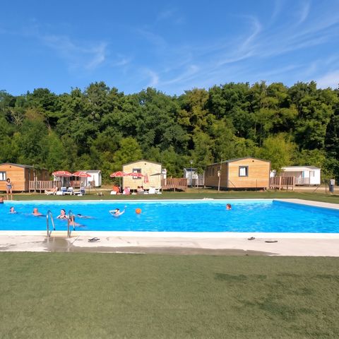 Village des Bons-Hommes au Pré Cathare - Camping Ariège