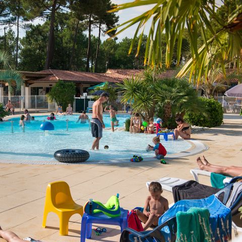 Camping Vacances André Trigano - Domaine de Montcalm - Camping Charente-Maritime - Image N°3