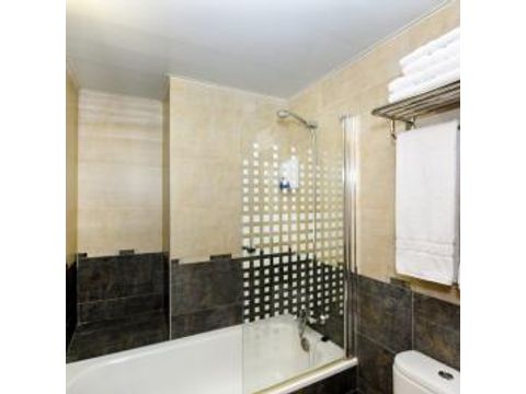 APPARTEMENT 4 personnes - A2 2/4 personnes